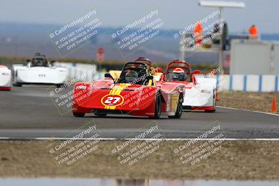 media/Nov-16-2025-CalClub SCCA (Sun) [[2975c16dfc]]/Group 3/Turn 1/